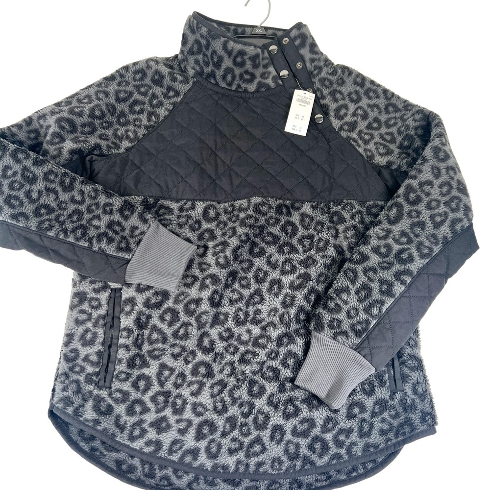 Abercrombie & Fitch Sweater Womens M Gray Leopard Animal Fleece Snap Pullover